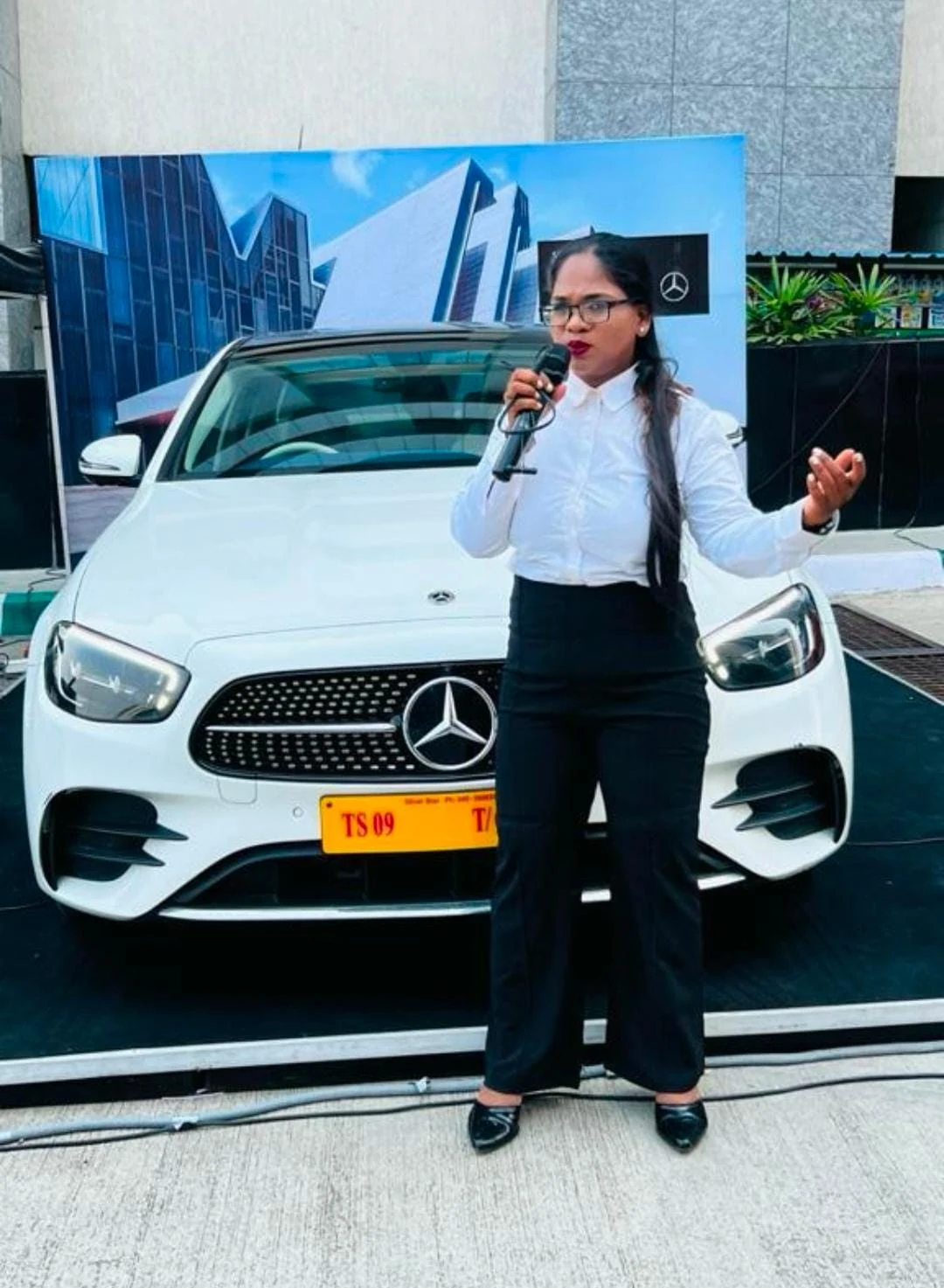 Female Anchor for Events
